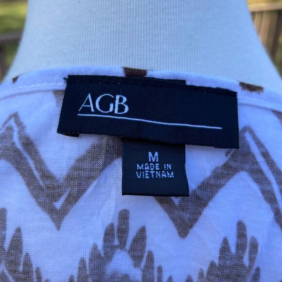 AGB Tank Top with adjustable straps and cute ruffles - Picture 6 of 6